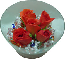  Çankırı hediye çiçek yolla  5 adet gül ve cam tanzimde çiçekler