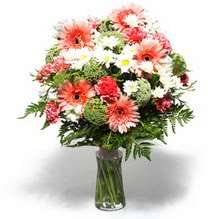  Çankırı çiçek gönderme sitemiz güvenlidir  cam yada mika vazo içerisinde karisik demet çiçegi