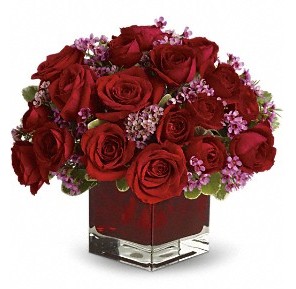 11 adet kırmızı gül vazosu  Çankırı çiçek gönderme sitemiz güvenlidir 