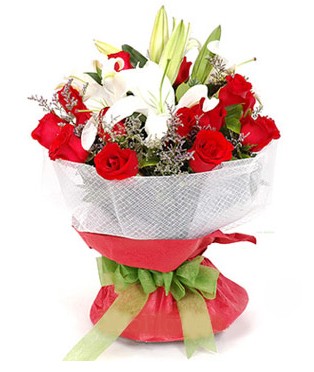  Çankırı yurtiçi ve yurtdışı çiçek siparişi  1 dal kazablanka 11 adet kırmızı gül buketi