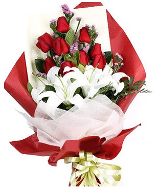  Çankırı çiçek gönderme sitemiz güvenlidir  1 dal kazablankaa 9 adet kırmızı gül buketi